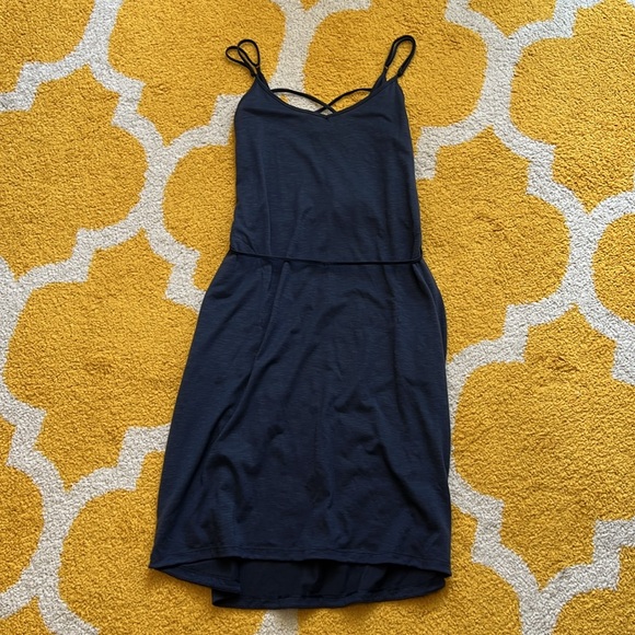 Mountain Hard Wear navy sun dress - Picture 2 of 7